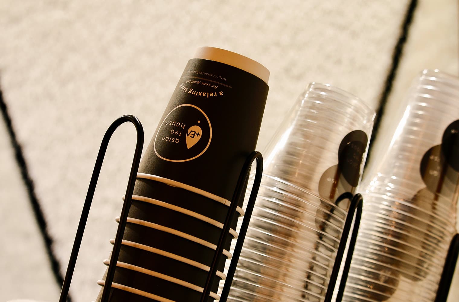 asian tea house 高山 ブランディング・ロゴデザイン・サインデザイン・メニューデザイン